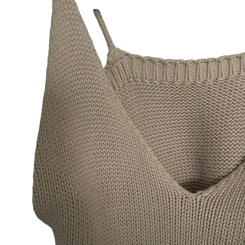 Knitted Top - Picture 2 of 3